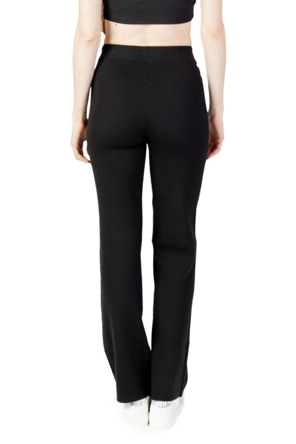 Calvin Klein Jeans Pantaloni Donna - immagine 2