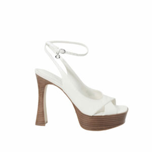 Guess Scarpe Spuntate Donna